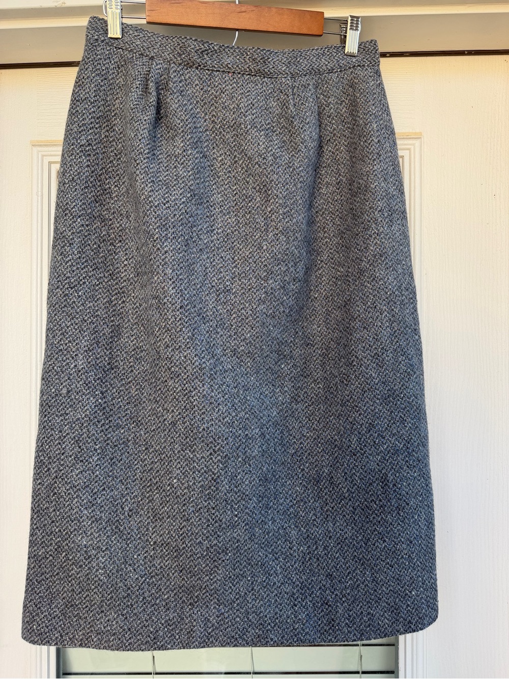 Vintage Women's Gray Wool Tweed Pencil Skirt